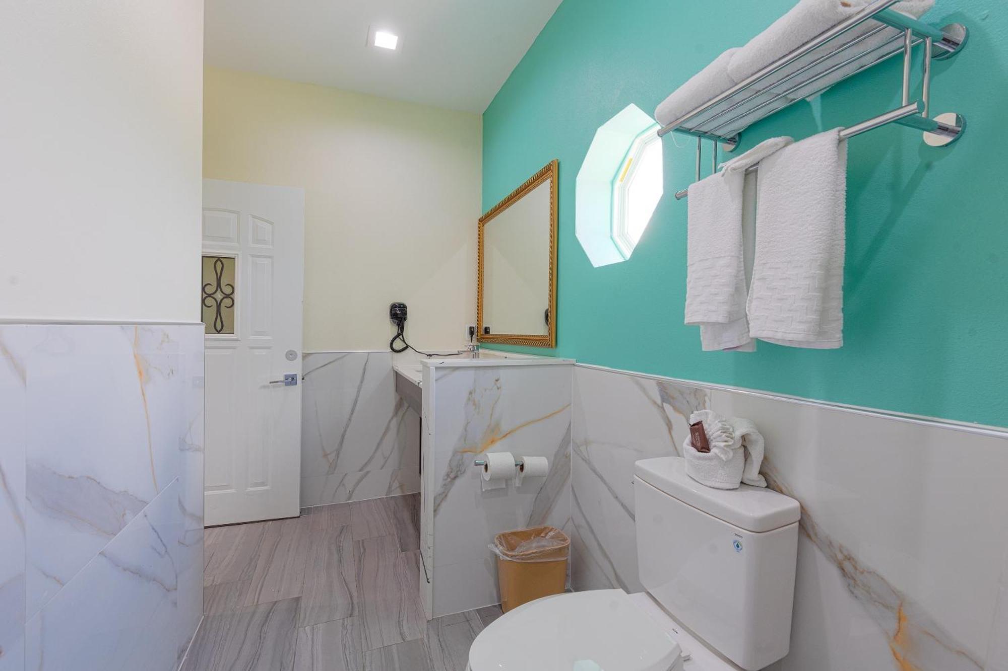 יוסטון La Vyoma Villas, Westpark Hwy 6 מראה חיצוני תמונה